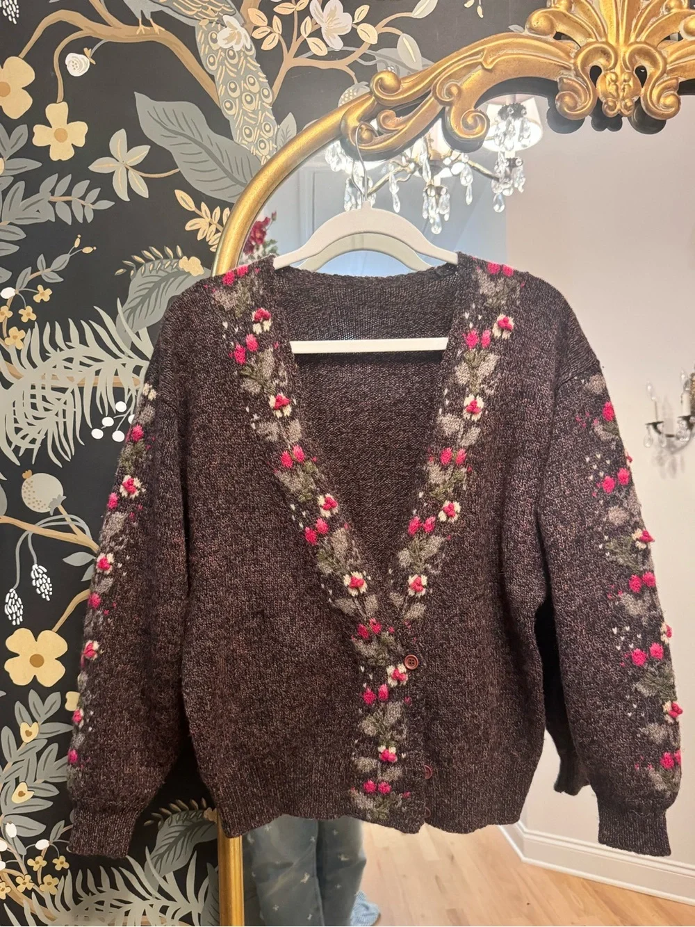 COMPONENTS by Susan Bristol Hand Embroidered Cardigan 100% WOOL